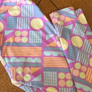OS pastel LulaRoe leggings